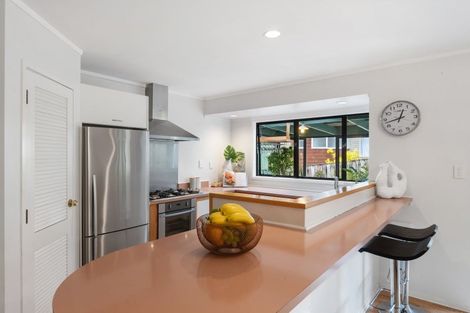 Photo of property in 71 Aberfeldy Avenue, Highland Park, Auckland, 2010