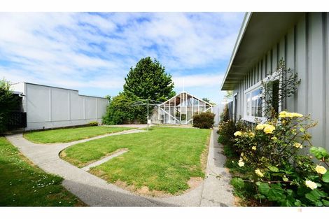 Photo of property in 43 Harris Street, Waimate, 7924