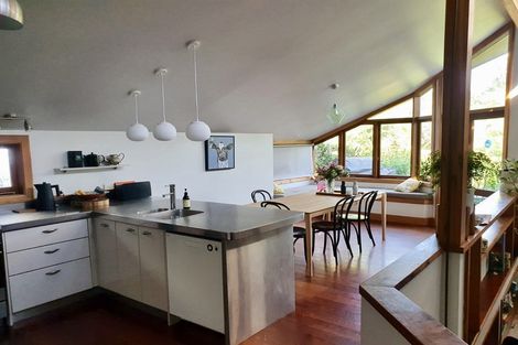 Photo of property in 107 Vauxhall Road, Narrow Neck, Auckland, 0624