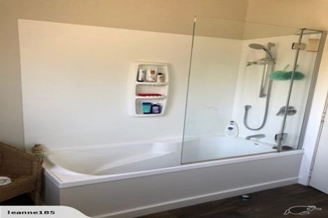 Photo of property in 81 Sea Vista Drive, Pukerua Bay, 5026