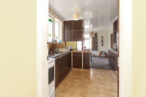 Photo of property in 6 Maunder Street, Marton, 4710