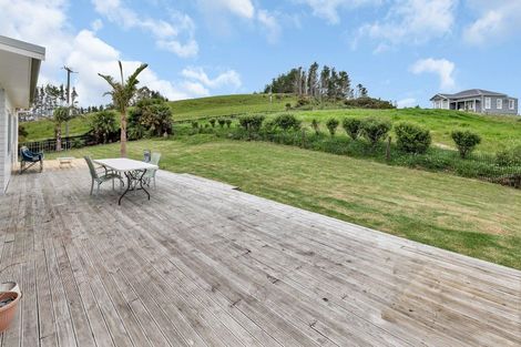 Photo of property in 93 Palmer Road, Waipu, 0582