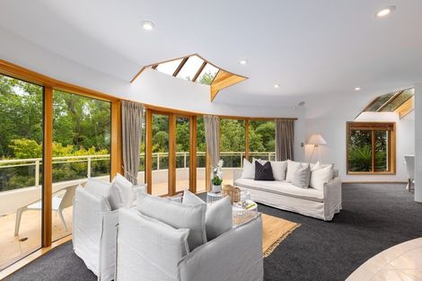 Photo of property in 32 Dyers Pass Road, Cashmere, Christchurch, 8022