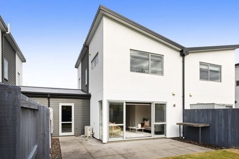 Photo of property in 22 Menin Gate Crescent, Broomfield, Christchurch, 8042