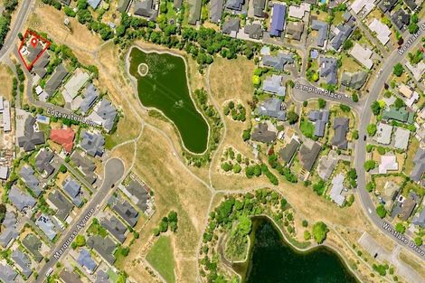 Photo of property in 1 Edgewater Lane, Halswell, Christchurch, 8025