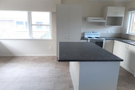 Photo of property in 20 Landscape Road, Pukekohe, 2120