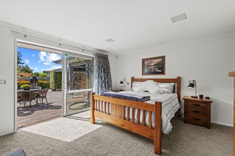 Photo of property in 28 Wilkinsons Road, Harewood, Christchurch, 8051