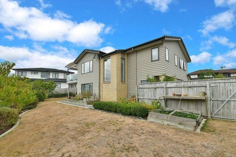 Photo of property in 7 Spyglass Street, Red Beach, 0932