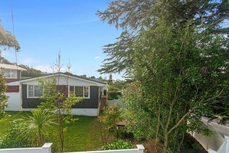 Photo of property in 2 Merchant Avenue, Te Atatu South, Auckland, 0610