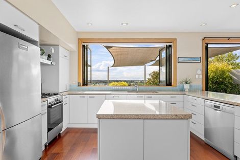 Photo of property in 893 Cashmere Road, Halswell, Christchurch, 8025