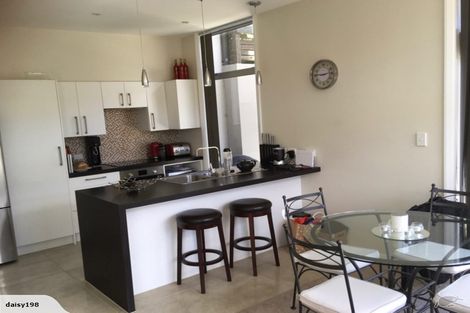 Photo of property in 3b Shalimar Crescent, Khandallah, Wellington, 6035