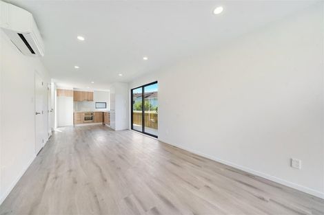 Photo of property in 8/2 Wood Street, Papakura, 2110