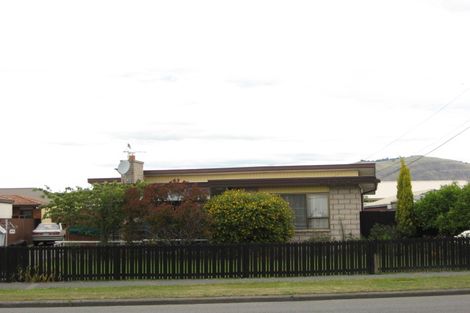 Photo of property in 40 Hargood Street, Woolston, Christchurch, 8062