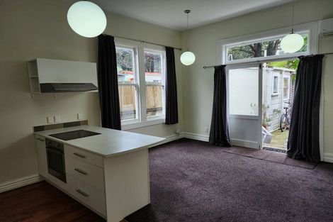 Photo of property in 32 Roy Street, Newtown, Wellington, 6021
