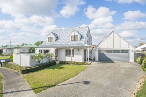 Photo of property in 9 Bruce Place, Highbury, Palmerston North, 4412