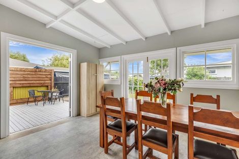 Photo of property in 1 Tamar Street, Rongotea, 4476