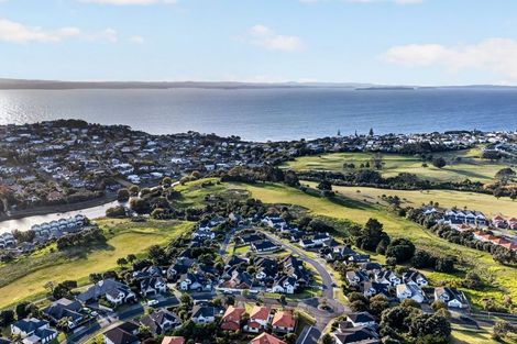 Photo of property in 216 Alec Craig Way, Gulf Harbour, Whangaparaoa, 0930