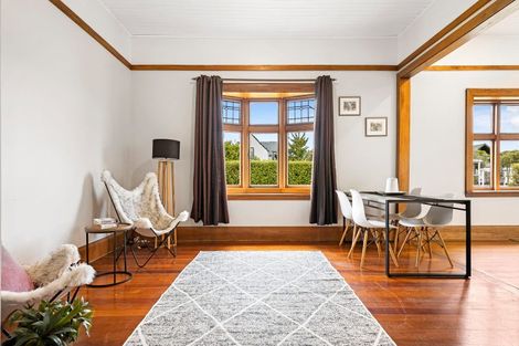 Photo of property in 2 Bankview Place, Amberley, 7410