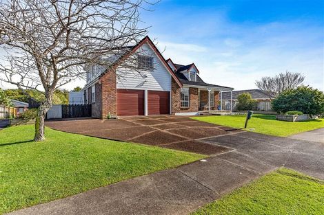 Photo of property in 65 Aviemore Drive, Highland Park, Auckland, 2010