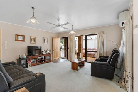 Photo of property in 10/15 Don Street, Papakura, 2110