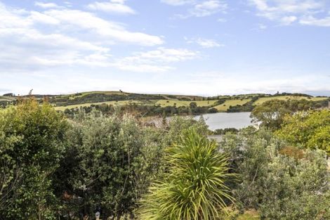 Photo of property in 8 Havilah View, Army Bay, Whangaparaoa, 0930