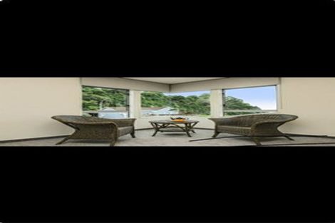 Photo of property in 135 Milton Road, Bluff Hill, Napier, 4110