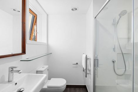 Photo of property in 48 Farrant Drive, Wanaka, 9305