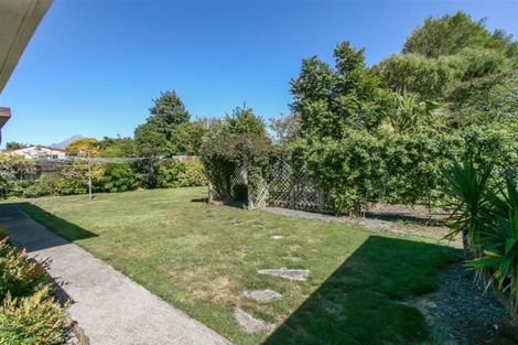 Photo of property in 14 Nikau Street, Inglewood, 4330