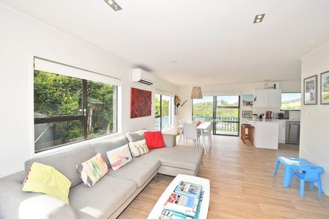 Photo of property in 3 Kendale Drive, Leigh, 0985