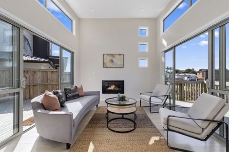 Photo of property in 42 Huarahi Pai Road, Huapai, Kumeu, 0810