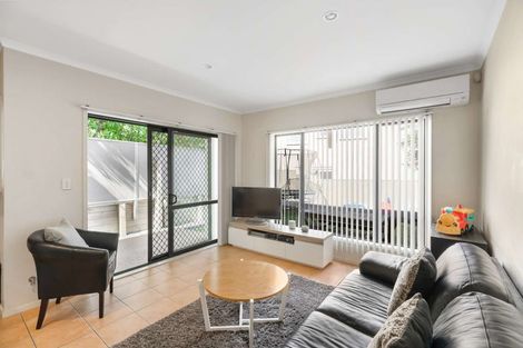 Photo of property in 10 Trimaran Drive, Gulf Harbour, Whangaparaoa, 0930