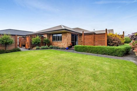 Photo of property in 5 Marlin Terrace, Bell Block, New Plymouth, 4312