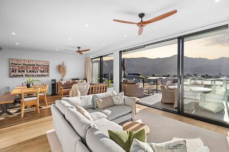 Photo of property in 48 Farrant Drive, Wanaka, 9305