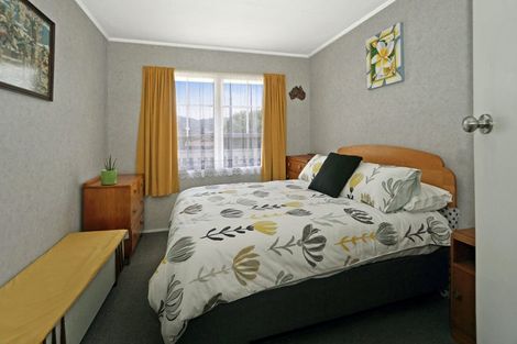 Photo of property in 6 Bayview Street, Te Puke, 3119