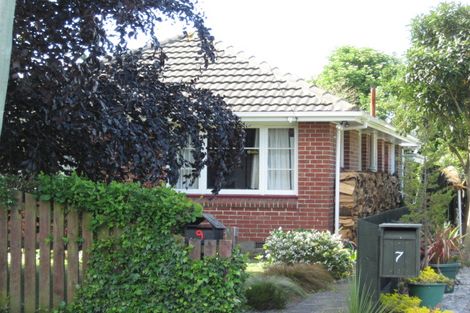 Photo of property in 9 Ravenna Street Avonhead Christchurch City
