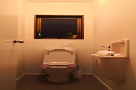 Photo of property in 1 Wisteria Way, Mairangi Bay, Auckland, 0630