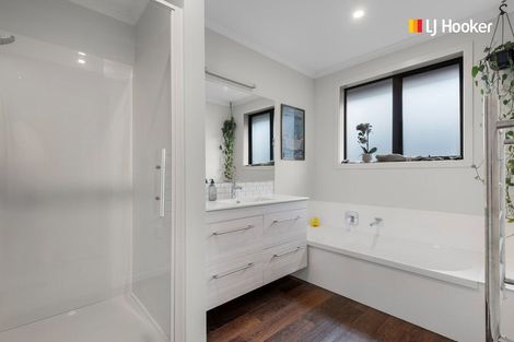 Photo of property in 1 Carrick Place, Mosgiel, 9024