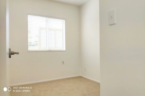 Photo of property in 2 Herekino Street, Westgate, Auckland, 0814