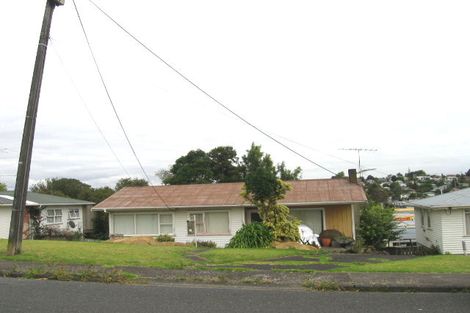 Photo of property in 11 Raeben Avenue, Hillcrest, Auckland, 0627