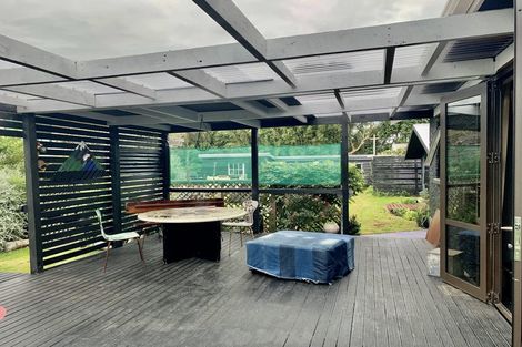 Photo of property in 69 Domett Street, Opunake, 4616