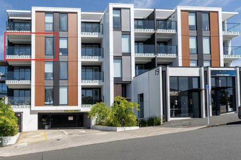 Photo of property in 305/19 Rawene Road, Birkenhead, Auckland, 0626