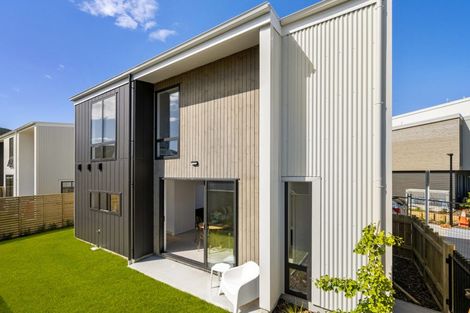 Photo of property in 1 Houhere Street, Paraparaumu, 5032