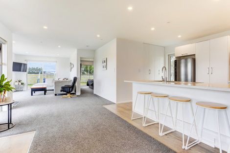 Photo of property in 1065h No 2 Line, Fordell, 4572