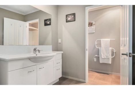 Photo of property in 22 Vogel Place, Te Aroha, 3320