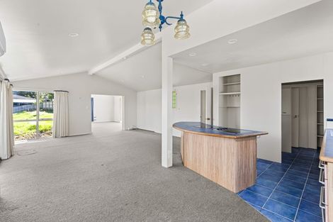 Photo of property in 23 Glamorgan Drive, Torbay, Auckland, 0630
