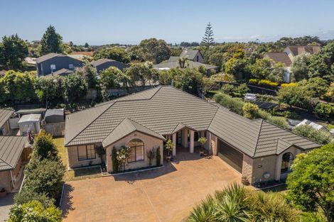 Photo of property in 9b Wood Leigh, Paraparaumu Beach, Paraparaumu, 5032