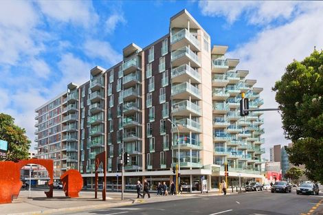 Photo of property in Piermont Apartments, 1b/82 Cable Street, Te Aro, Wellington, 6011