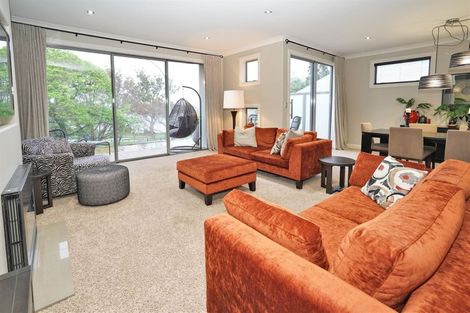 Photo of property in 5a Lake Domain Drive, Frankton, Hamilton, 3204