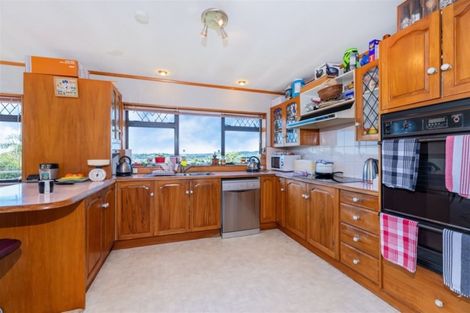 Photo of property in 178 Sturges Road, Henderson, Auckland, 0612