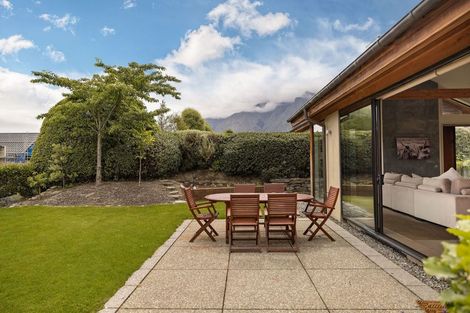 Photo of property in 5 Glengarry Court, Jacks Point, Queenstown, 9371